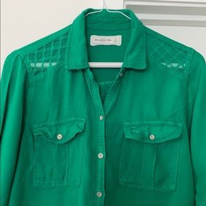 Woman’s button-Up Shirt